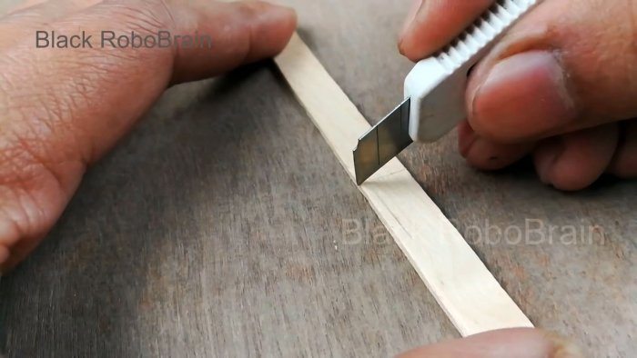 Как сделать рабочий двухвинтовой вертолет на обычных моторчиках от игрушек