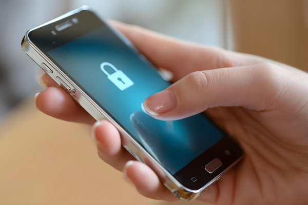 Названа опасная схема обмана, которую вновь начали использовать мошенники &mdash; актуальна в Новый год 