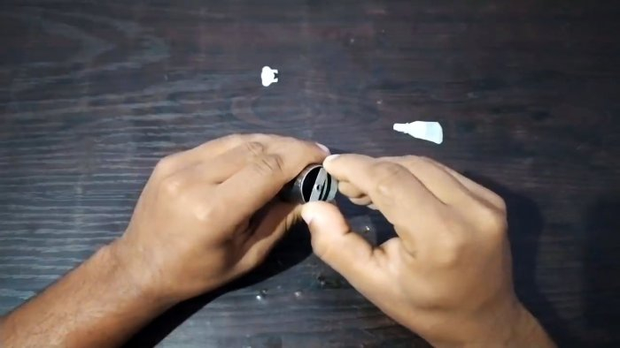 Как сделать мини реактивный двигатель с питанием от USB и зажигалки