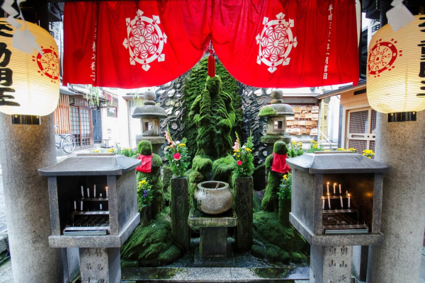 30 лучших достопримечательностей Осаки