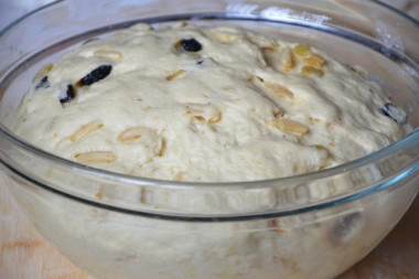 Рождественский штоллен