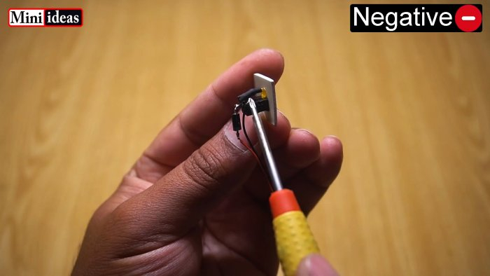 Как сделать микро аккумуляторную дрель своими руками