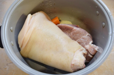 Холодец классический