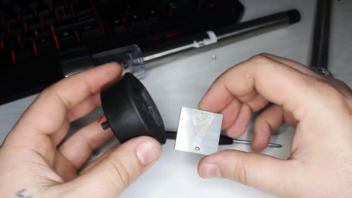 Как сделать ядерную батарейку для домашних часов, которая будет работать более 10 лет