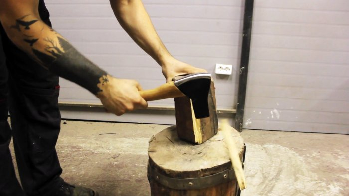 Как сделать топор &laquo;наоборот&raquo;