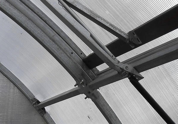 Автоматическое проветривание теплиц. Какие могут быть варианты?