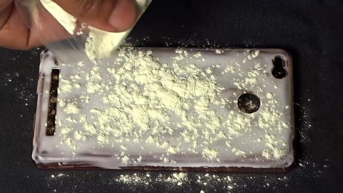 Как сделать светящиеся в темноте чехол для телефона