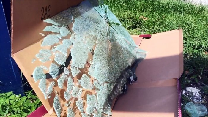 Эксперимент: кусочек свечи легко разбивает то, что не разобьет молоток