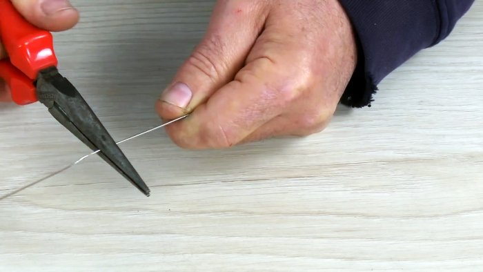 5 лайфхаков по ремонту молнии с помощью доступных материалов