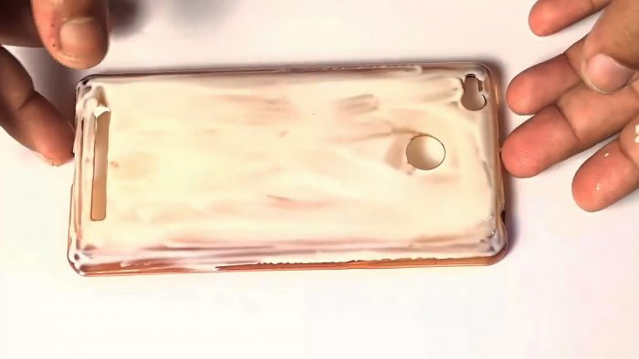 Как сделать светящиеся в темноте чехол для телефона