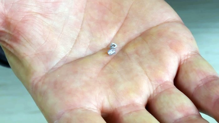 5 лайфхаков по ремонту молнии с помощью доступных материалов