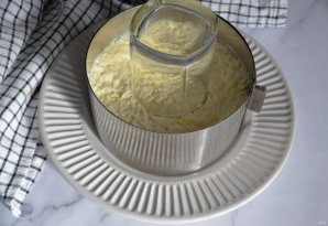 Салат "Мимоза" с крабовыми палочками