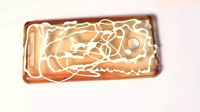 Как сделать светящиеся в темноте чехол для телефона