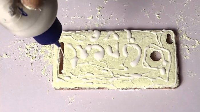 Как сделать светящиеся в темноте чехол для телефона